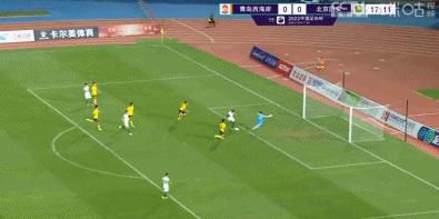 小心女人的背后