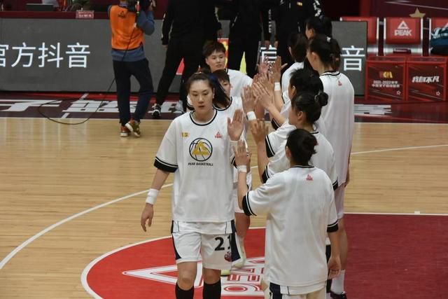 国产未成女年一区二区